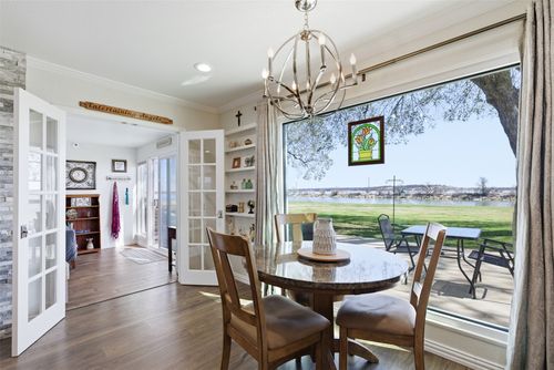 102-108 Harbor Dr, Runaway Bay, TX, 76426-9708 | Card Image