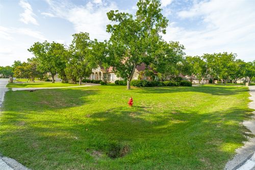 9709 Divot Dr, Granbury, TX, 76049-4467 | Card Image