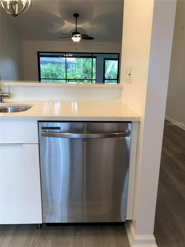 84 - 3112 Sandleheath, Condo with 2 bedrooms, 2 bathrooms and null parking in SARASOTA FL | Image 13