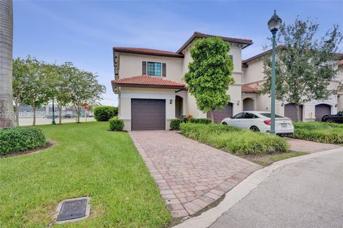 1-4204 N Dixie Hwy, Oakland Park, FL, 33334-3810 | Card Image