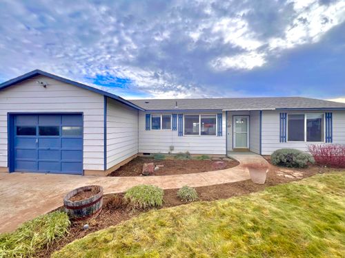 310 Ne Mariposa Ave, Prineville, OR, 97754-9175 | Card Image