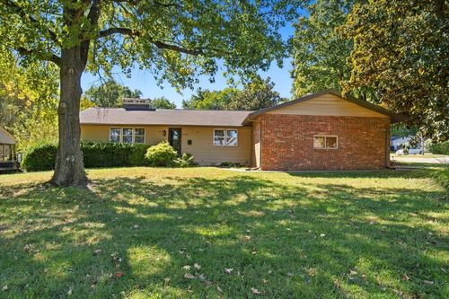 2904 E Eastmoor Drive, Springfield, MO, 65804 | Card Image