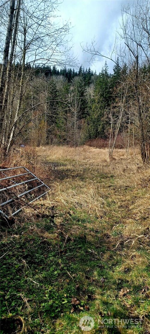 2610 E 39th Ter, Bellingham, WA, 98226-7899 | Card Image