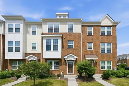 15603 Alice Mae Ct, Orland Park, IL, 60462-1052 | Card Image