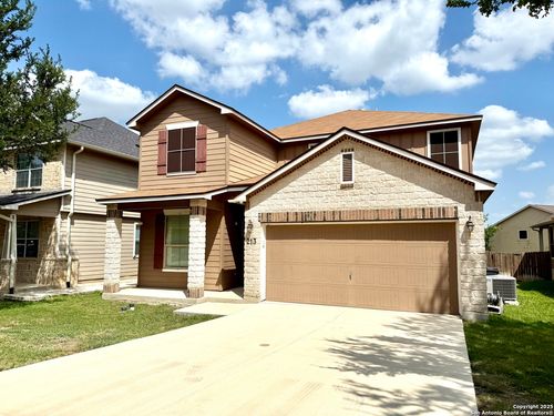 213 Ranch House Rd, Cibolo, TX, 78108-4347 | Card Image