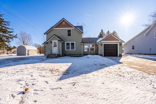 18957 Dewey St, Whitehall, WI, 54773-8501 | Card Image
