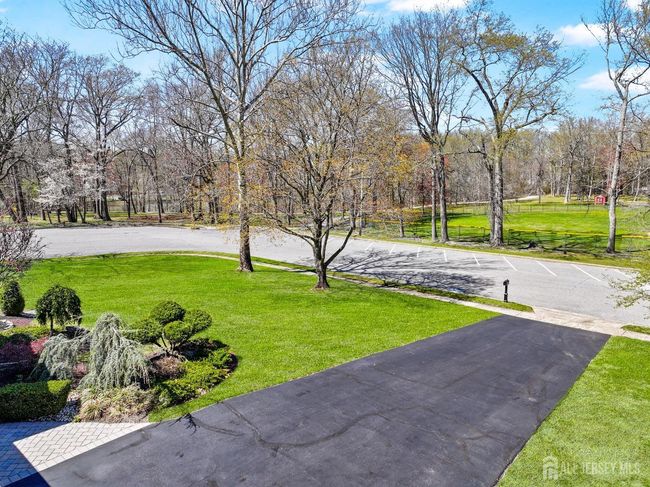7 Arthurs Ct, House other with 6 bedrooms, 4 bathrooms and null parking in Manalapan NJ | Image 50