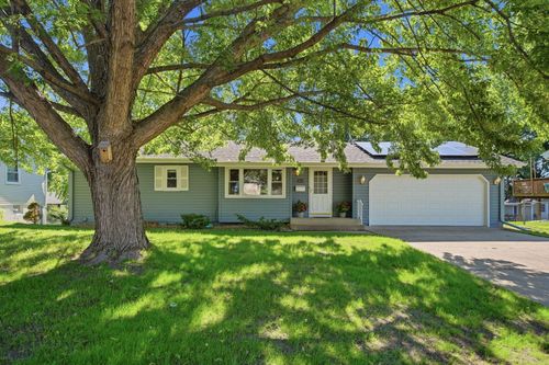 3640 Maryland Ave N, New Hope, MN, 55427-1540 | Card Image