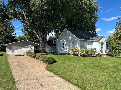 2741 Alpine Road, Eau Claire, WI, 54703 | Card Image