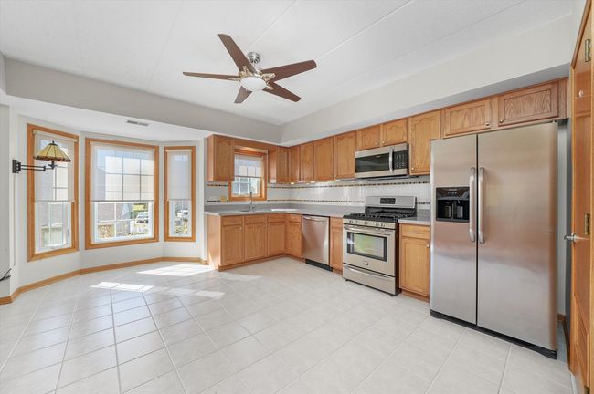 UNIT-2SW - 7767 Bristol Park Dr, Home with 2 bedrooms, 2 bathrooms and 1 parking in Tinley Park IL | Image 7