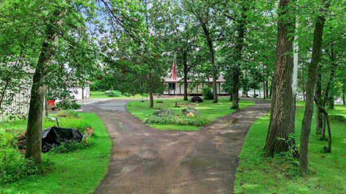 5150 417th St, North Branch, MN, 55056-5261 | Card Image