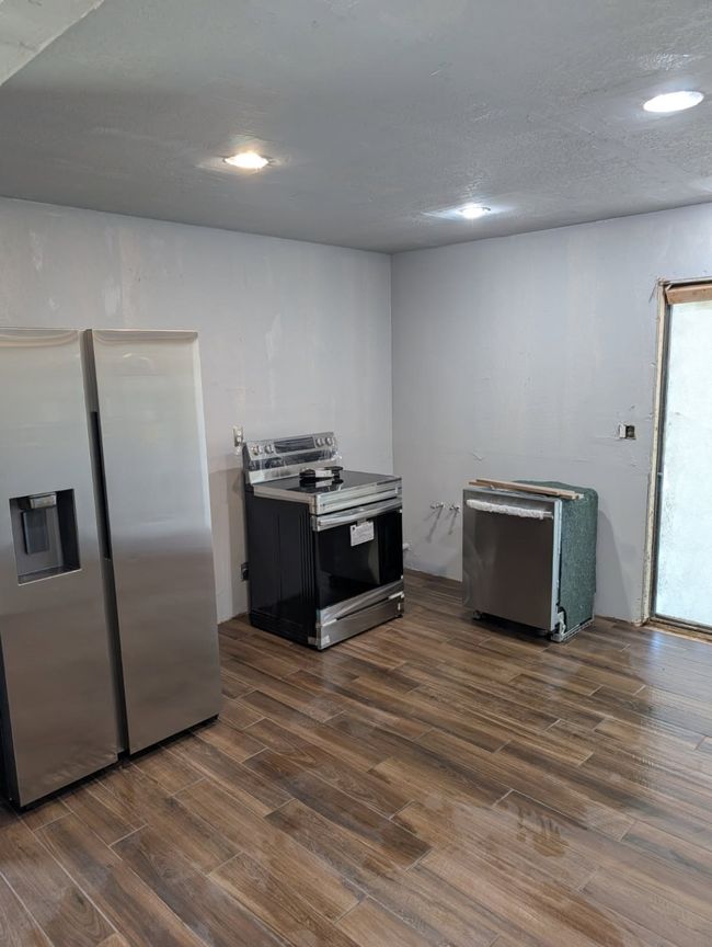 144 Sunset St, House other with 3 bedrooms, 2 bathrooms and null parking in Whitney TX | Image 15