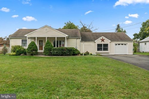 1010 Woodlane Rd, Eastampton, NJ, 08060-3317 | Card Image