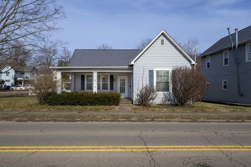 8 State St, Jackson, OH, 45640-1643 | Card Image