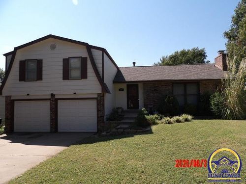 3213 Sw Kent St, Topeka, KS, 66614-4031 | Card Image