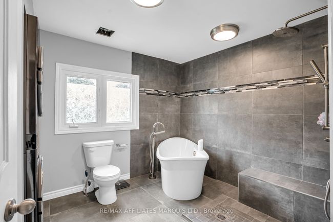 18573 Beaverbrook Rd, House other with 2 bedrooms, 2 bathrooms and 8 parking in Martintown ON | Image 16