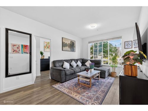 115-13623 81a Avenue, Surrey, BC, V3W3N7 | Card Image