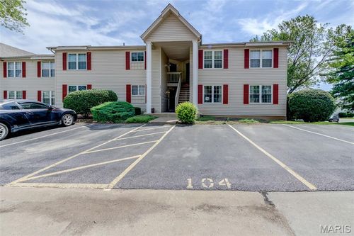 4-104 Sugar Bend Ct, Saint Peters, MO, 63376-7420 | Card Image