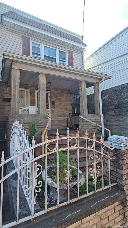 97-12 148th St, Jamaica, NY, 11435-4713 | Card Image