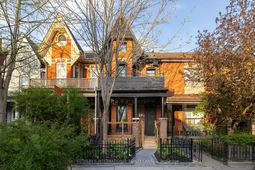 121 Major St, Toronto, ON, M5S2K9 | Card Image