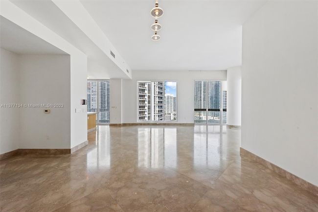 APT-2201 - 900 Brickell Key Blvd, Condo with 3 bedrooms, 4 bathrooms and null parking in Miami FL | Image 6
