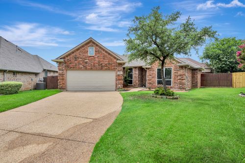 6520 Shelton Home Ct, Arlington, TX, 76017-0731 | Card Image