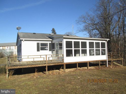 135 Mark St, Fort Ashby, WV, 26719 | Card Image