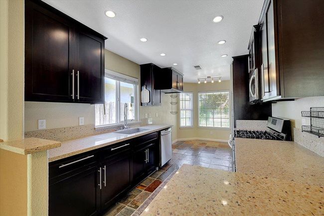 2780 Maple St, House other with 3 bedrooms, 3 bathrooms and null parking in Sutter CA | Image 11