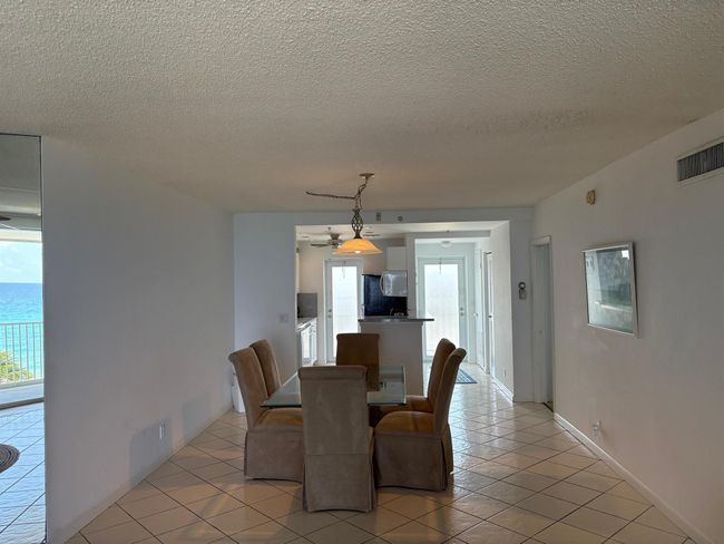 APT-608 - 3101 S Ocean Blvd, Condo with 2 bedrooms, 2 bathrooms and null parking in Highland Beach FL | Image 13