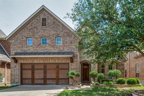 209 Florence Dr, Lewisville, TX, 75056-5880 | Card Image