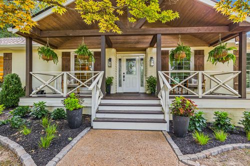 2527 Goose Creek Byp, Franklin, TN, 37064-1284 | Card Image