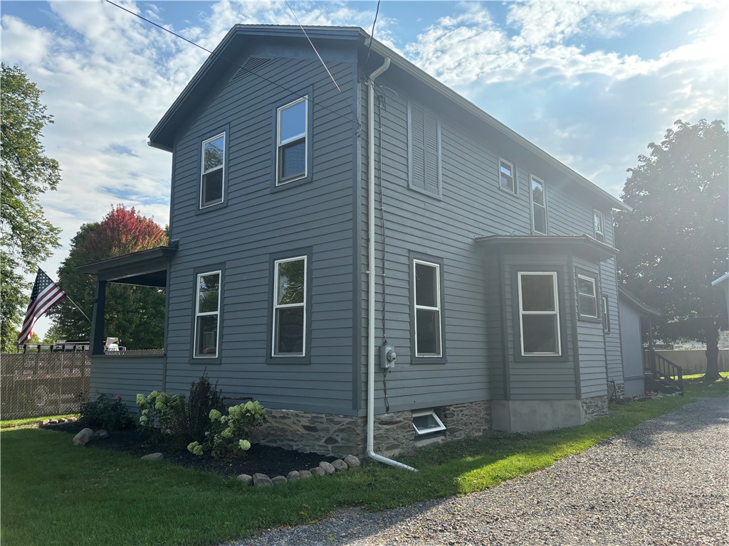 Liberty St, Penn Yan, NY 14527