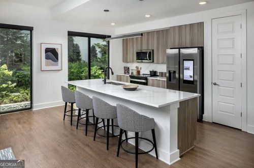 251-10 Tower Street Nw, Atlanta, GA, 30363 | Card Image