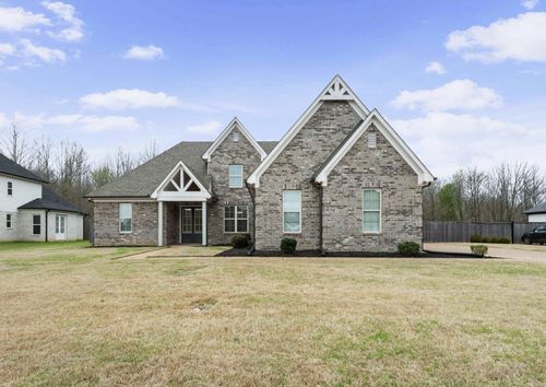 470 Cambridge Cv, Oakland, TN, 38060-1055 | Card Image