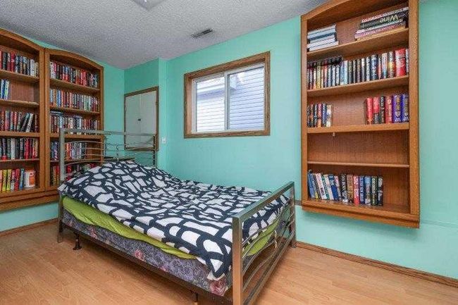 134 Somerset Drive Sw, House other with 4 bedrooms, 3 bathrooms and 4 parking in Calgary AB | Image 30
