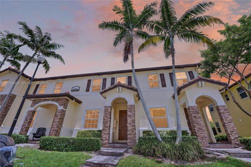 2-9011 Sw 227th St, Cutler Bay, FL, 33190-1852 | Card Image