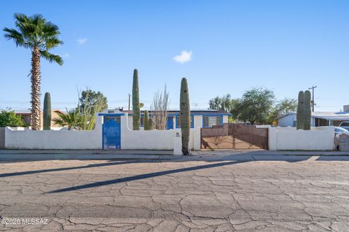 265 W Calle Antonia, Tucson, AZ, 85706-5303 | Card Image