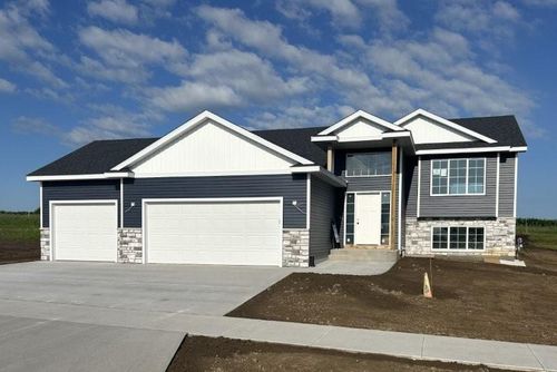 2109 6th Avenue Ne, Kasson, MN, 55944 | Card Image