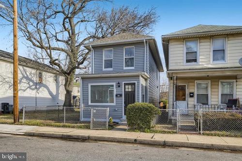 117 East Ave, DUNDALK, MD, 21222-6120 | Card Image