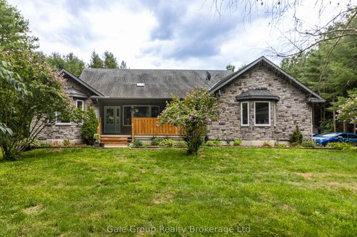 1048 County Rd 28, Langton, ON, N0E1G0 | Card Image