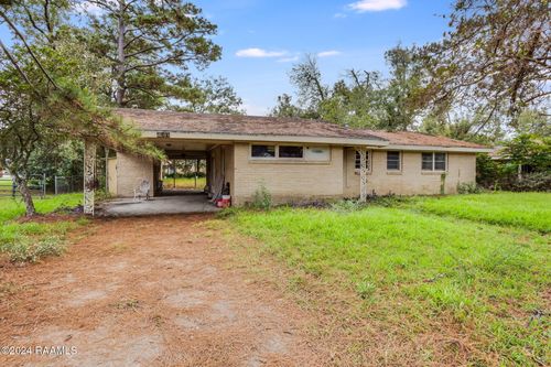 1439 Holly Dr, Opelousas, LA, 70570-5837 | Card Image