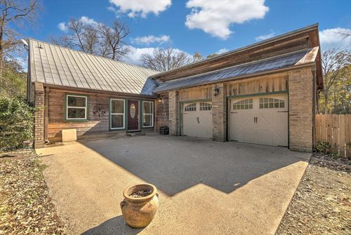 250 Jack Turner Rd, Cleveland, TX, 77328-5549 | Card Image