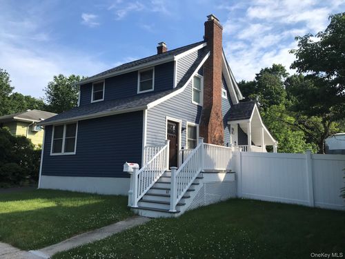 57 Spring Rd, Huntington, NY, 11743-3625 | Card Image
