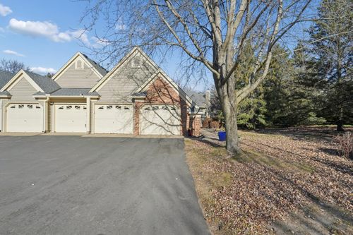 1602 Wexford Way, Woodbury, MN, 55125-3303 | Card Image