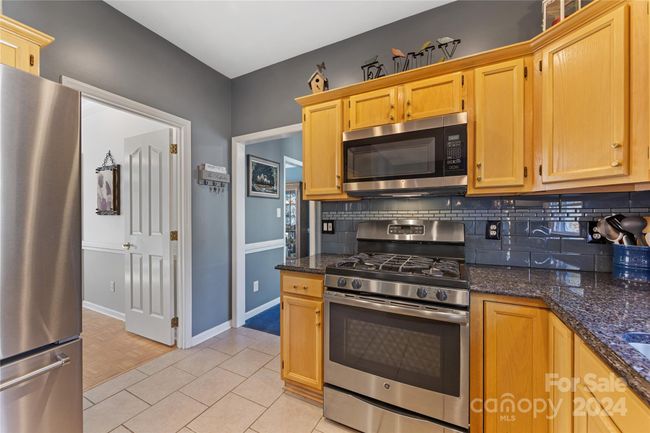 928 Sunnyview Cir, House other with 4 bedrooms, 4 bathrooms and null parking in Matthews NC | Image 14