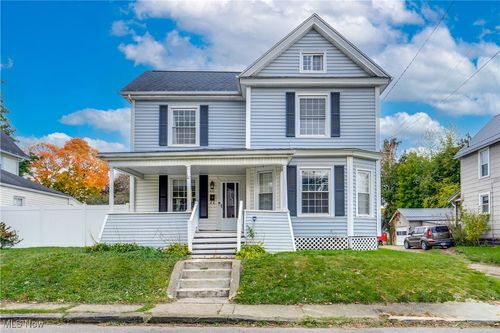 433 7th St, Massillon, OH, 44646-5707 | Card Image