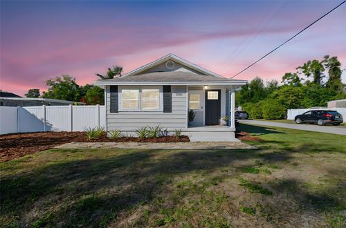 8120 El Portal Dr, TAMPA, FL, 33604-2811 | Card Image