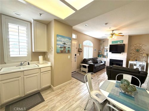 44-444 Pier Ave, Oceano, CA, 93445-9602 | Card Image