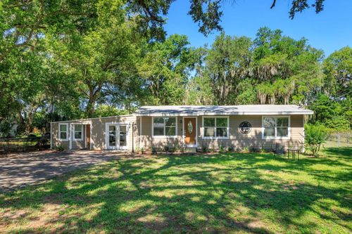 2820 Magnolia Ave, Sanford, FL, 32773-8025 | Card Image