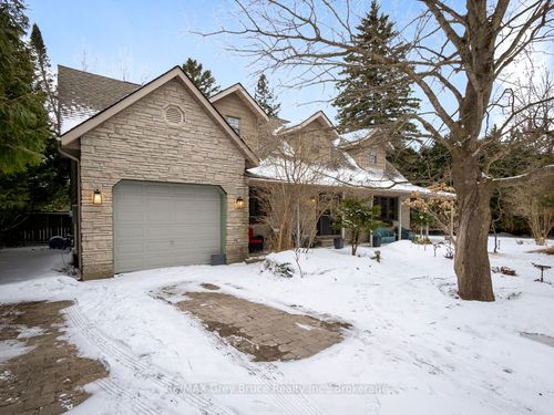 6 Kirkland Pl, Sauble Beach, ON, N0H2G0 | Card Image